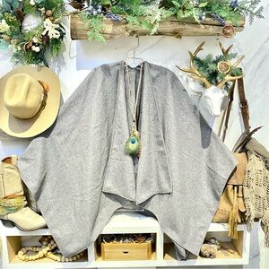M0851 Wool boho Cape w equestrian southwestern farmhouse vibe